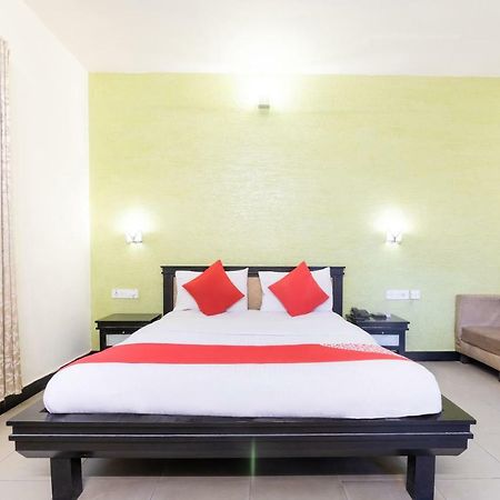 Oyo 345 Hotel Red Mount Aquilla Bangalore Dış mekan fotoğraf